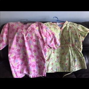 2 scrub tops